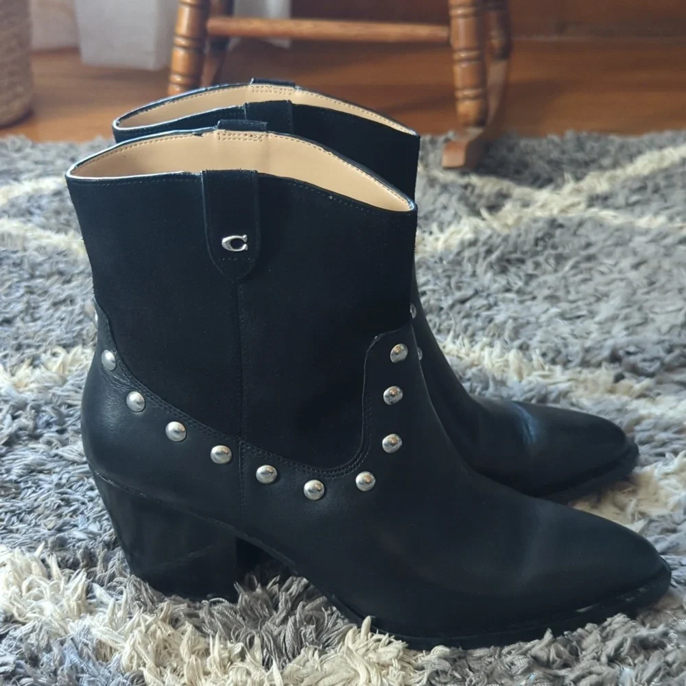COACH Pauline Leather Suede Bootie Black 8.5 B Womens Studded Western Ankle Boot - Picture 3 of 8